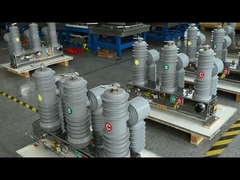32KV εξωτερικός διακόπτης κενού υψηλής τάσης 3 φάσης 40.5KV αυτόματος επανακλειδωτής