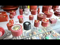 Τυποποιημένος τύπος κεραμικός πυκνωτής υπερυψηλής τάσης με πόρτες 40kV 10000pF