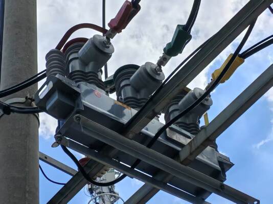 Τροφοδοτικό Πυκνωτή Υψηλής Τάσης -6W/10W/15W/18W για εξοπλισμό συστημάτων έξυπνου δικτύου